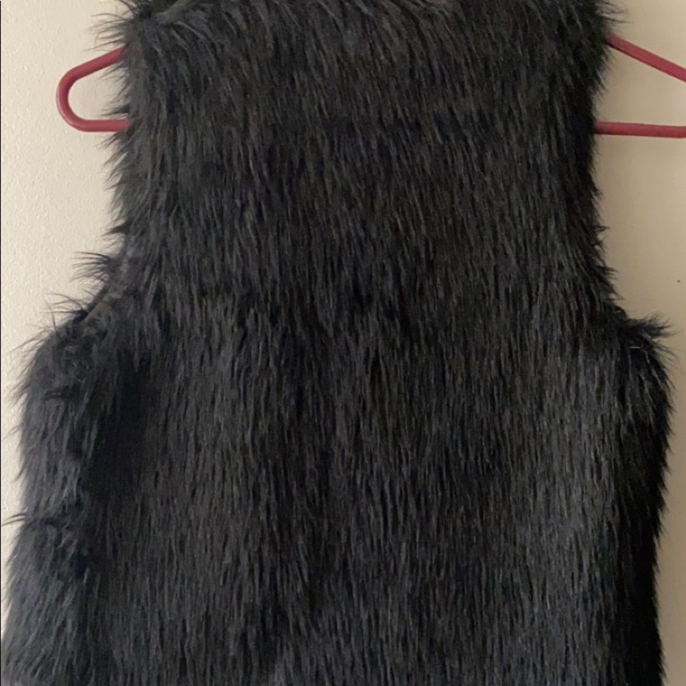 pull over fur jacket - Picture 3 of 3